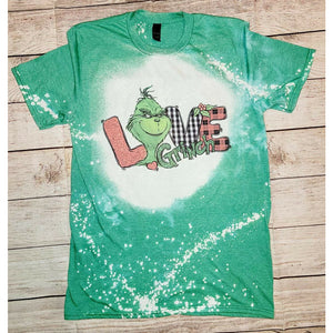 LOVE Christmas Tee